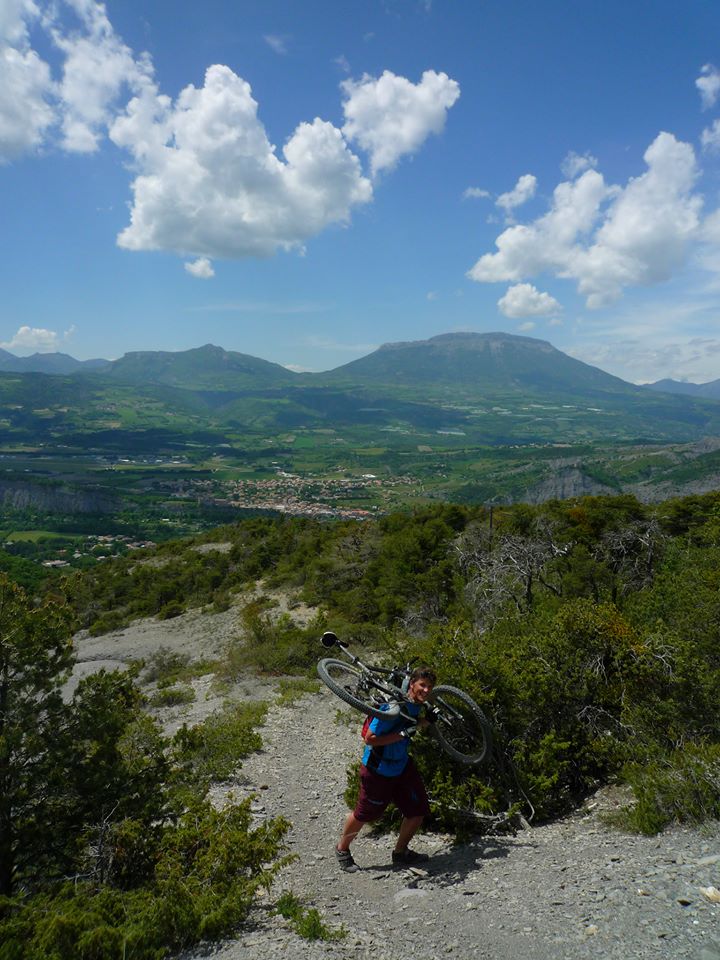 #2 Tallard : Un bon portage qui promets une belle descente au retour Tallard : Un bon portage qui promets une belle descente au retour