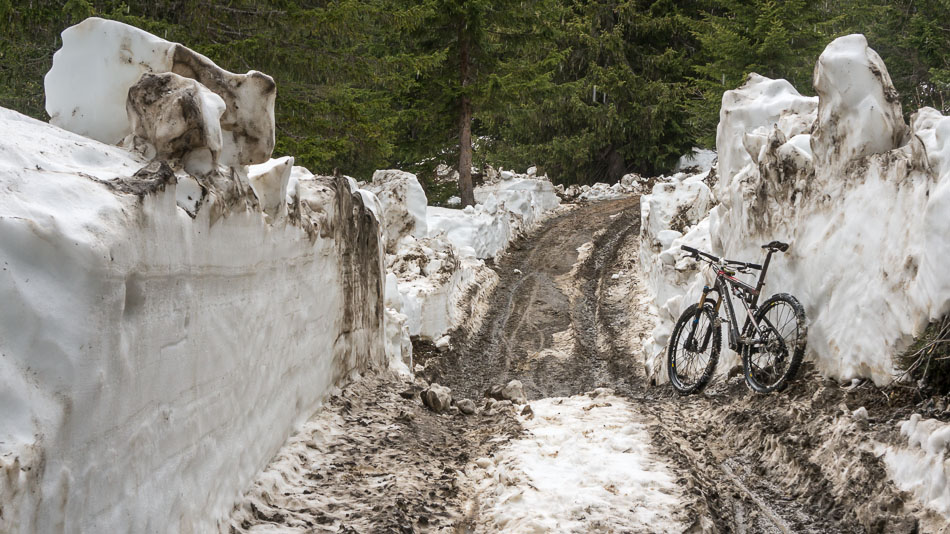 Vers le Col de Borneronde : On se croirait au Galibier