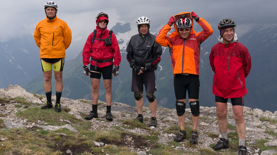 Col de Vallouise : un peu de grésil mais l'orage nous épargnera