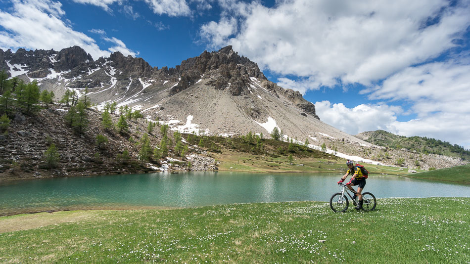 Lac du Lauzet : les Lauzet dans les Hautes-Alpes, c'est comme les Cochette dans les Savoies, un tous les dix bornes!