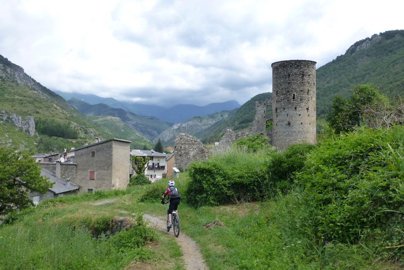 Arrivée à la Brigue : Terminus