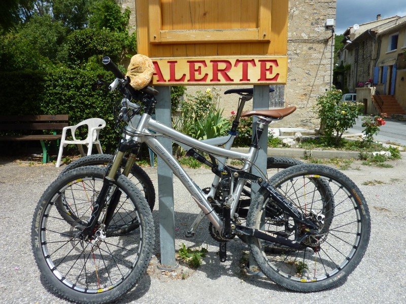 Alerte !!! : Cherchez la fougasse !