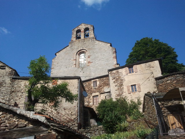 Raid Enduro Ardèche : Eglise de Thines (classée aux monuments de France par Prosper Mérimée)