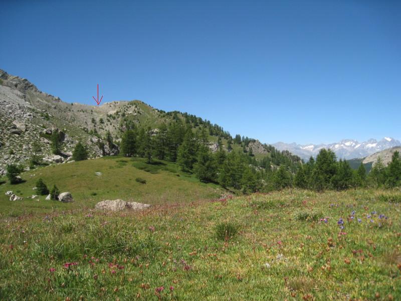 le Col de Moussière depuis le Lac du lauzet.