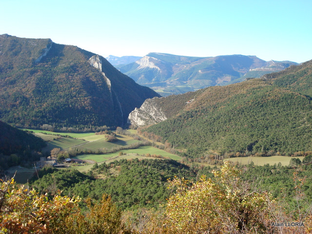 Vue sur le Pas de la Roche