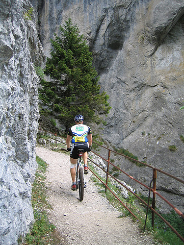 Montée Gorges de Covatannes