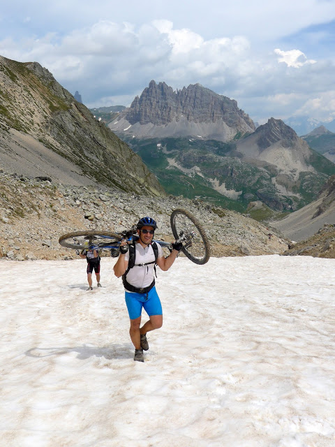 portage dans la neige