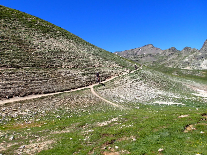Le passage au Col de la Vallée Étroite. 