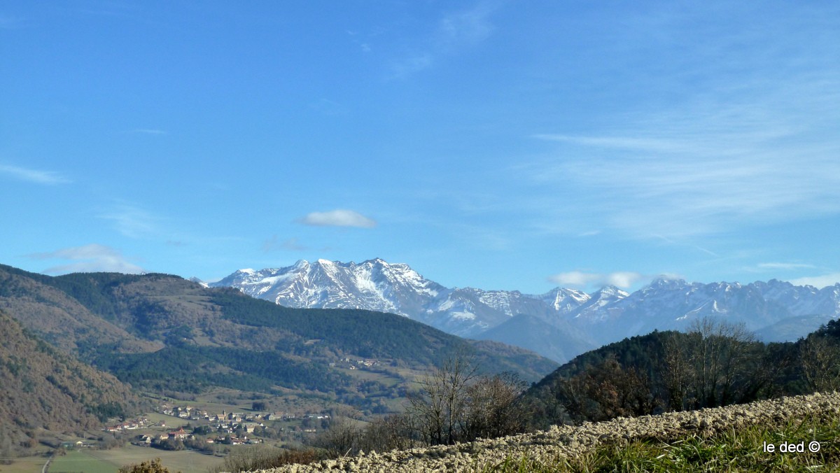 montagnes : Bien sec dans le Valbonnais