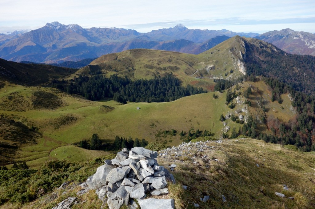 #1 Du sommet de Cap Nestès vers l Du sommet de Cap Nestès vers l'Arbizon et le Pic du Midi (et le col de Sonères sous l'Arbizon)
