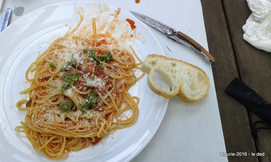 la pasta, (hors d') oeuvre en Italie