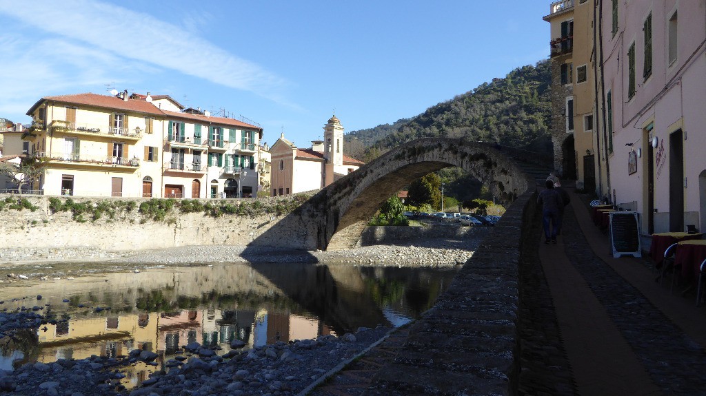 #16 Dolceaqua Dolceaqua