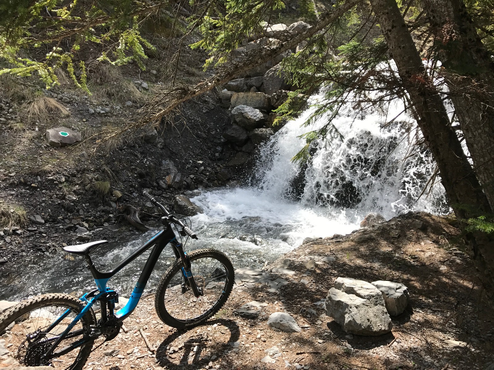 #11 petit détour pour aller voir le torrent de Valplane petit détour pour aller voir le torrent de Valplane