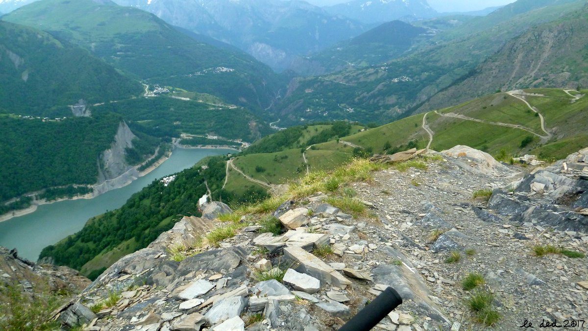 début du sentier l'Alpe du Pin