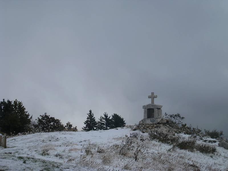 Oratoire d'Orgeval : Première neige en Chartreuse