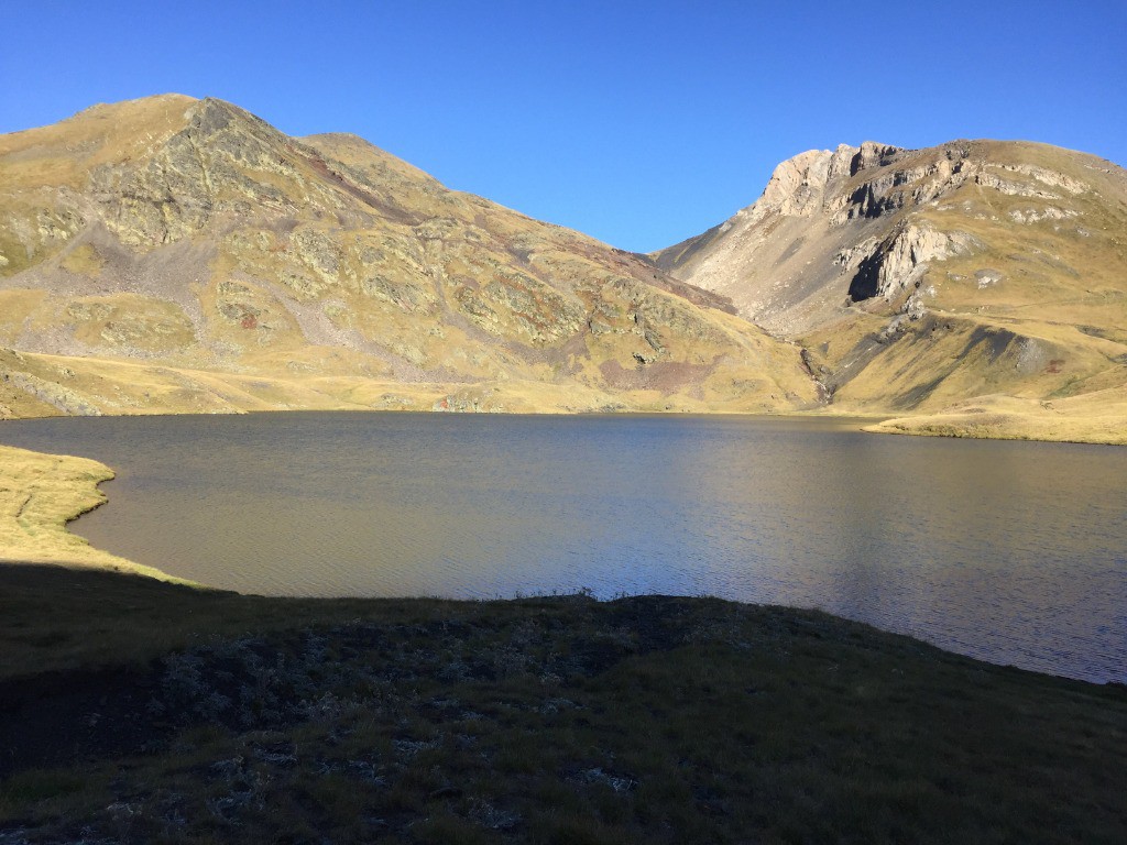 Tuc der Òme - Colhada Nere et Lac de Montoliu