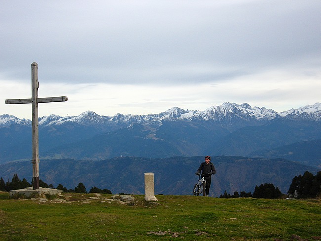 Croix de l'Alpe : arrivée à la Croix