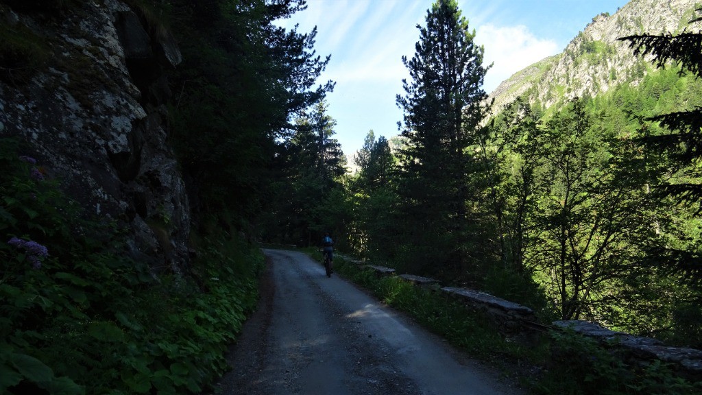 Piste de montée depuis Val Fréjus