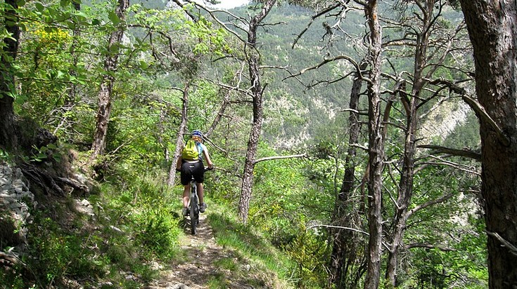 #3 Descente sur Luzerand : Pas encore trop gazeux et étroit Descente sur Luzerand : Pas encore trop gazeux et étroit