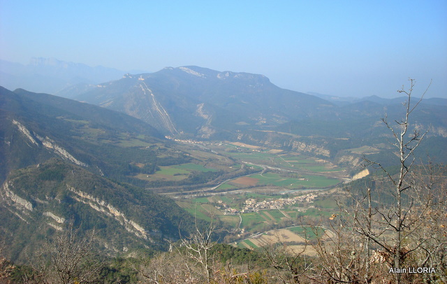 Tour de Ponet : Vue sur la vallée, versant Ouest