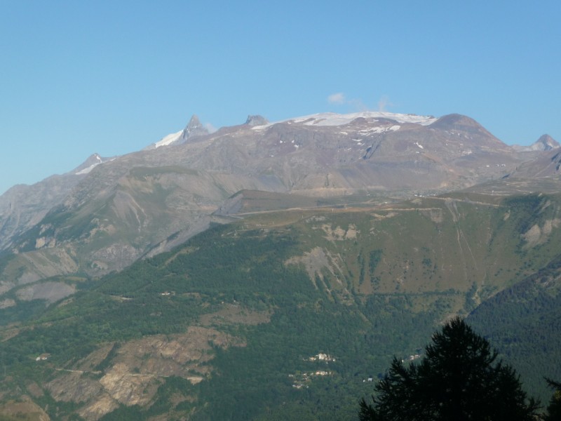 Gd Renaud : Les Deux Alpes et la Meije.
