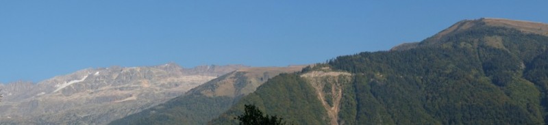 Panorama : sur les Grandes Rousses.