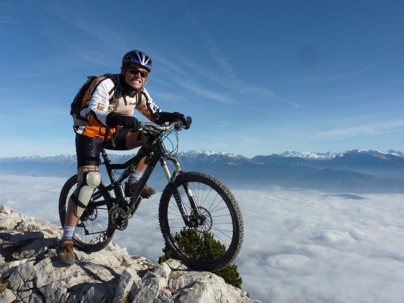 #7 Cyril : sur fond de Monêt (au loin ...) Cyril : sur fond de Monêt (au loin ...)