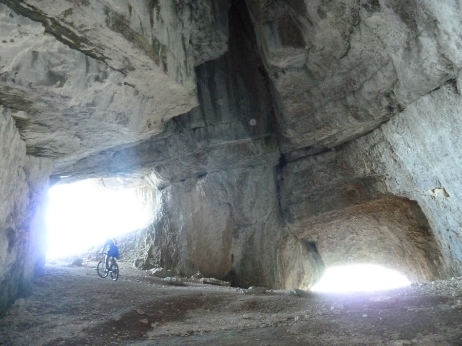 Granier : Grotte Colomb