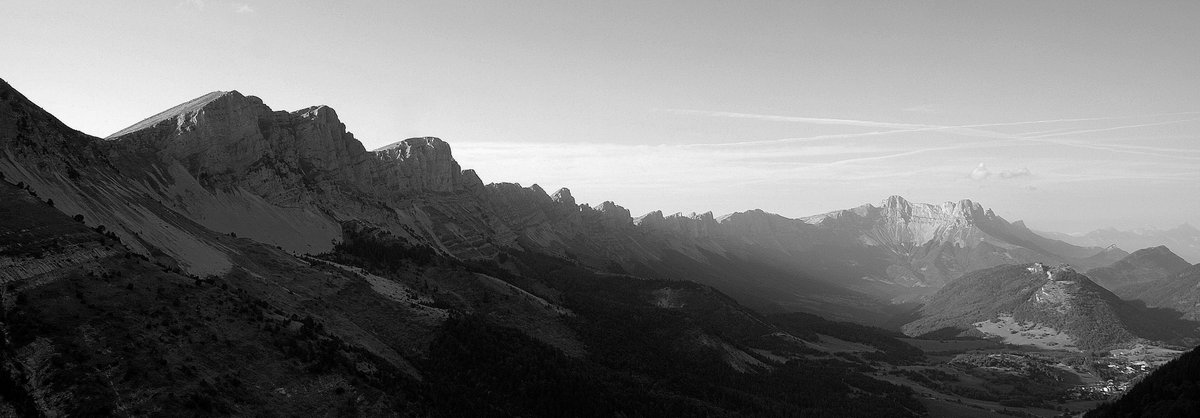 #4 La Barrière Est : format cinémascope La Barrière Est : format cinémascope